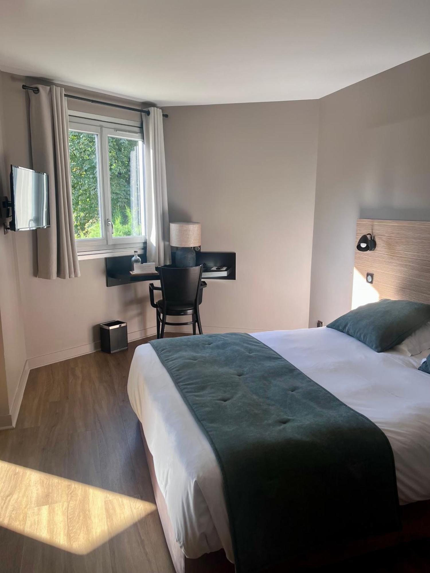 Hotel-Restaurant De L'Embarcadere Nantua Eksteriør bilde